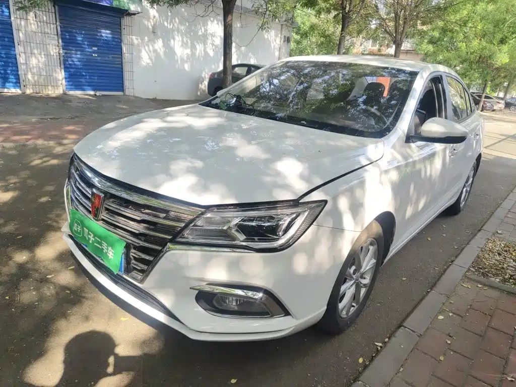Roewe i5 2020 1.5L automatic 4G Internet leading version купить на сайте DeffCars