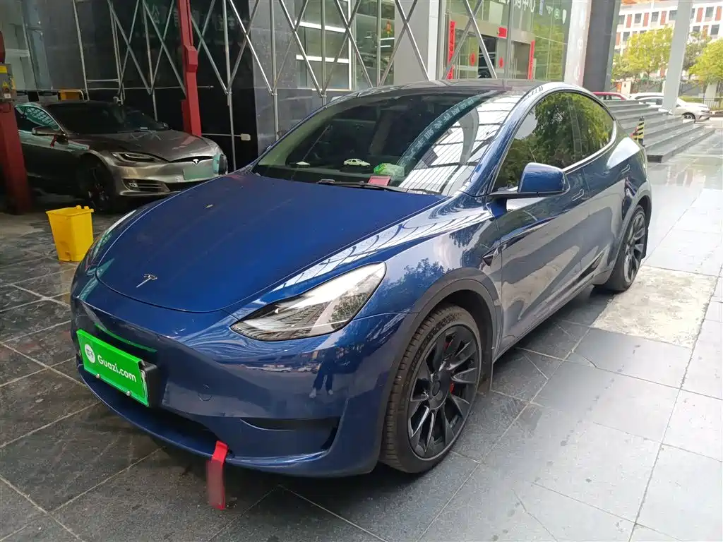 Model Y 2022 rear-wheel drive version купить на сайте DeffCars