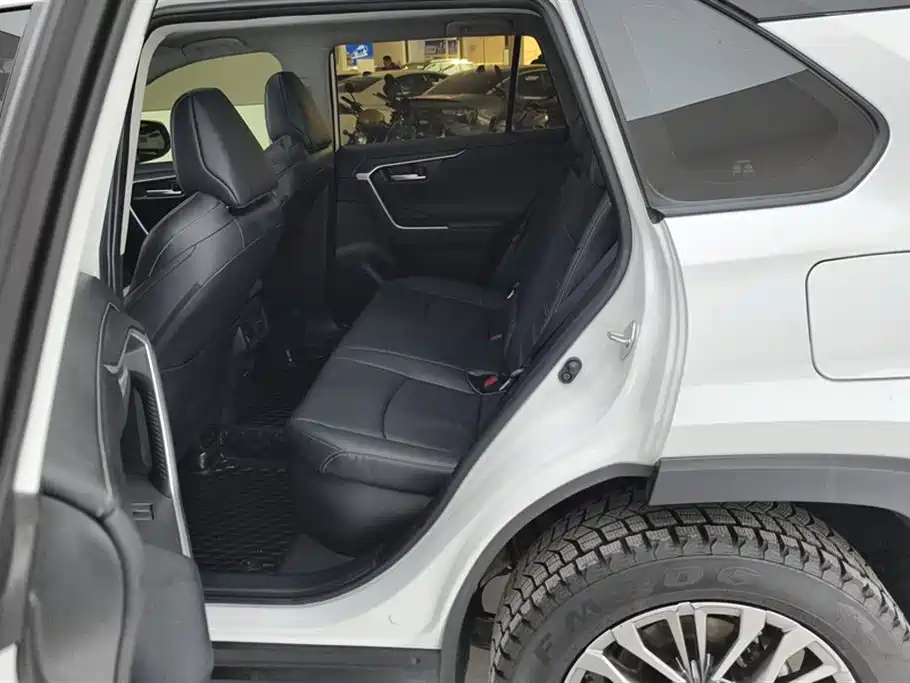 Wilanda 2023 Dual Engine 2.5L E-CVT four-wheel drive luxury PLUS version купить на сайте DeffCars