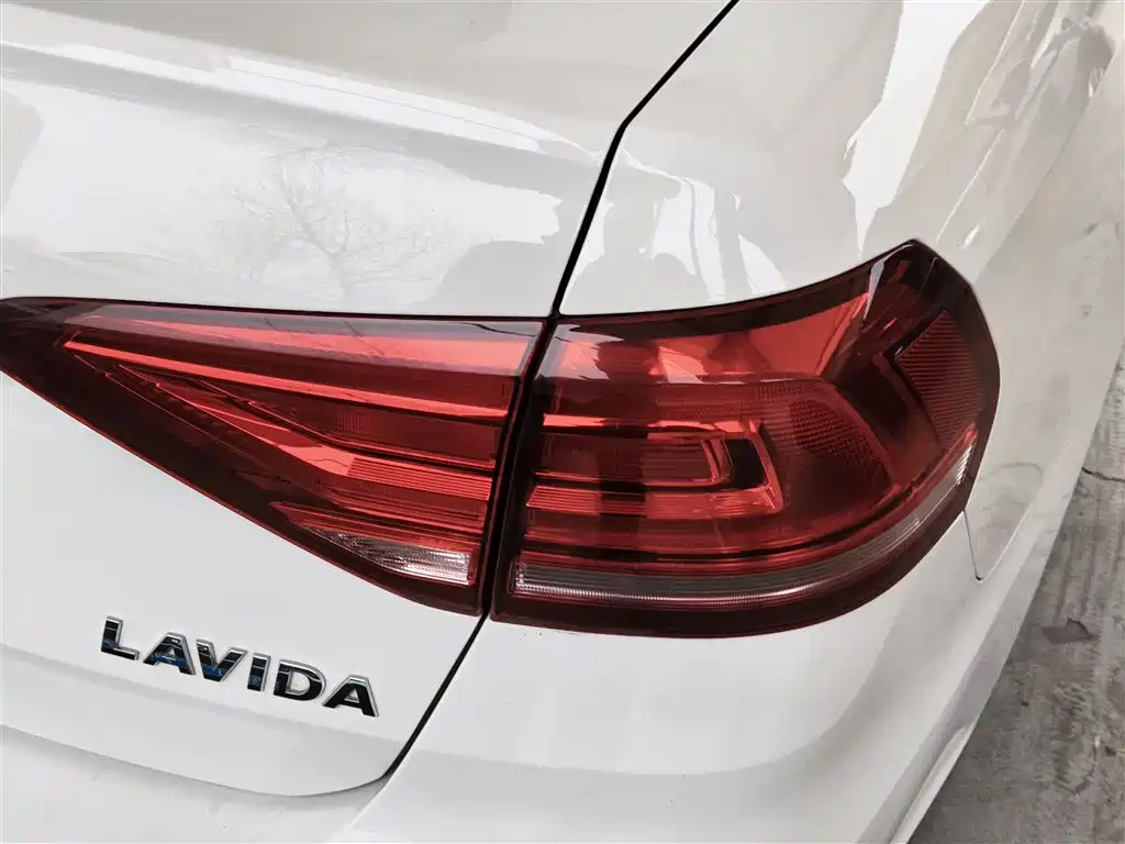 Lavida 2019 Lavida Qihang 1.5L Automatic Fashion Edition National VI купить на сайте DeffCars