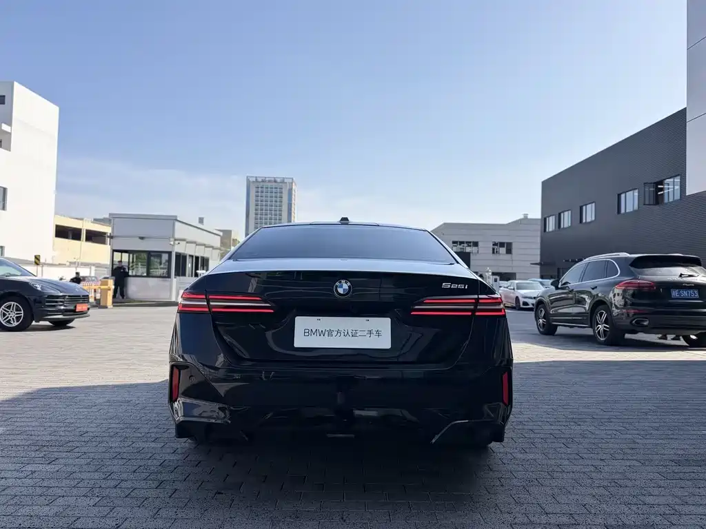 BMW 5 Series Imported 2024 525i M Sports Package купить на сайте DeffCars