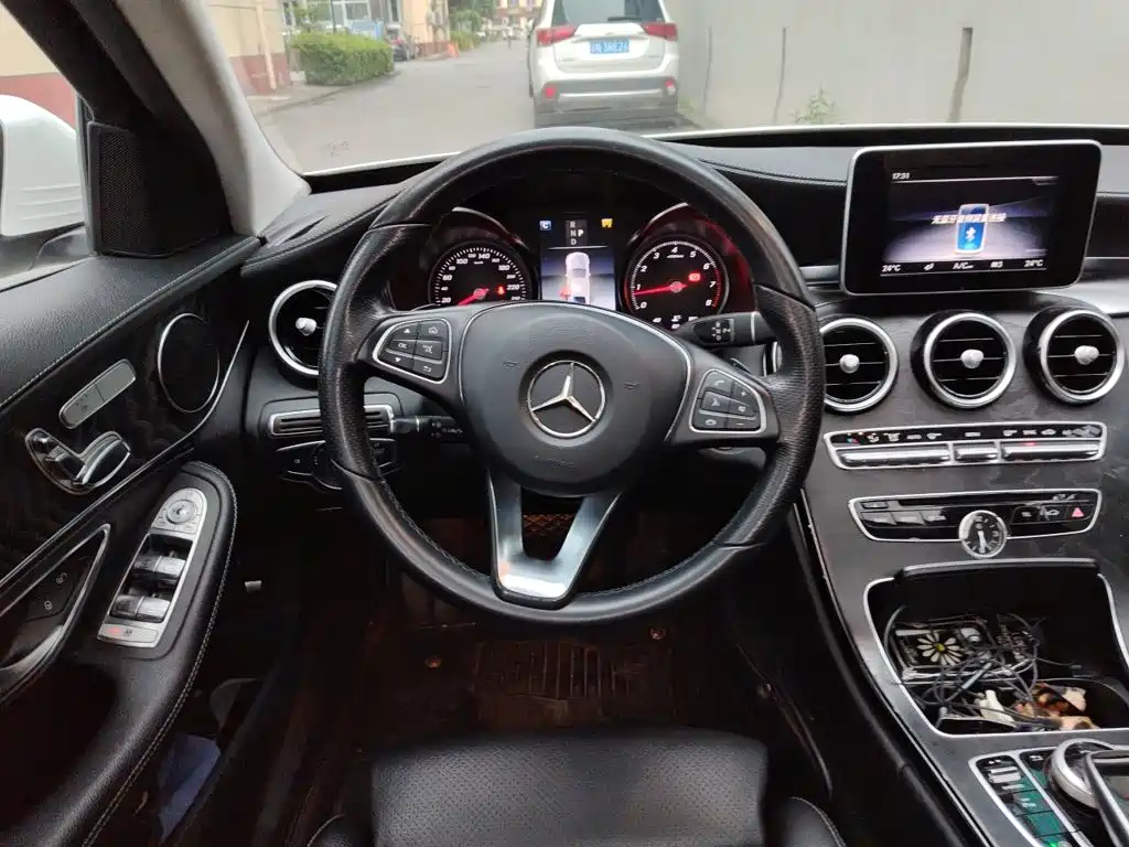 Mercedes C-Class 2018 C 200 L Sport Edition купить на сайте DeffCars