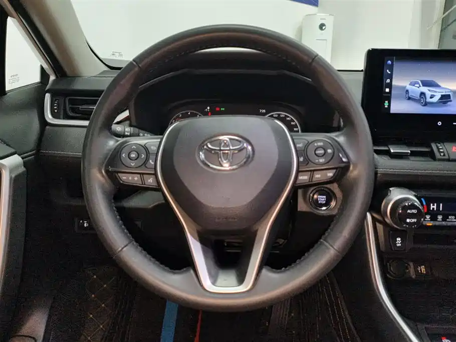 Wilanda 2023 2.0L CVT two-wheel drive luxury PLUS version купить на сайте DeffCars