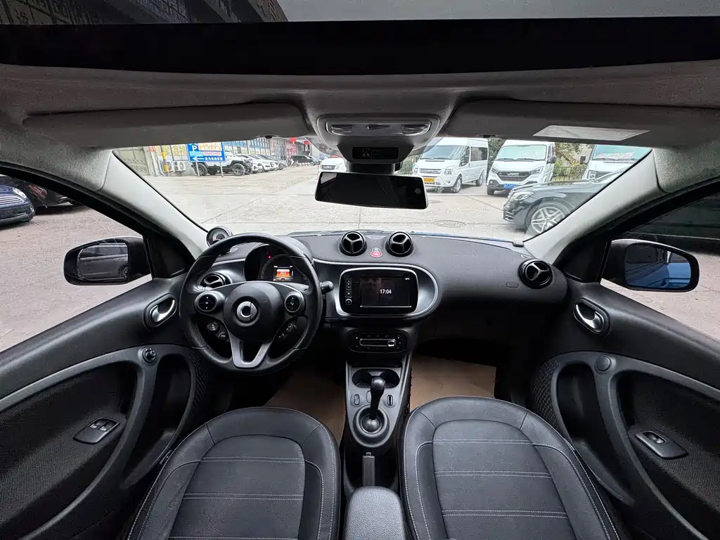 smart forfour 2018 0.9T 66kW Pioneer Edition купить на сайте DeffCars