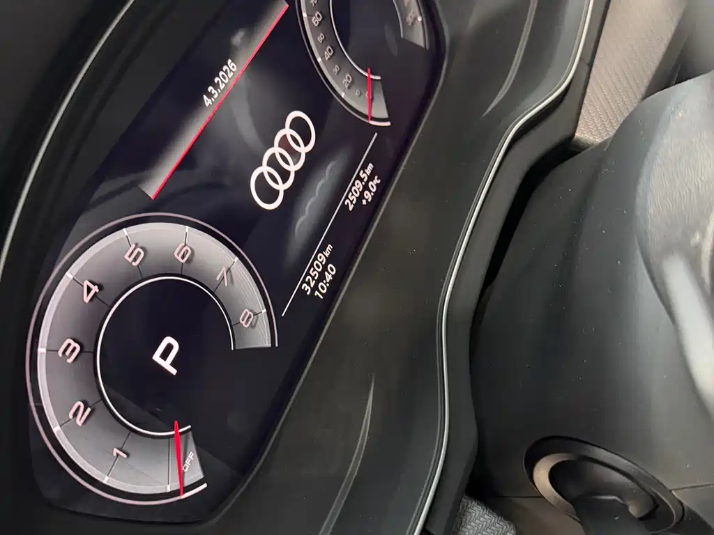 Audi Q5L 2022 40T luxury and dynamic model купить на сайте DeffCars
