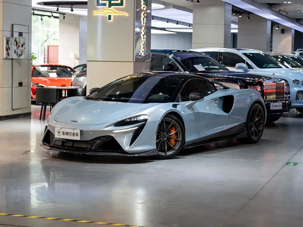 Artura 2025 3.0T Hybrid Coupe купить на сайте DeffCars