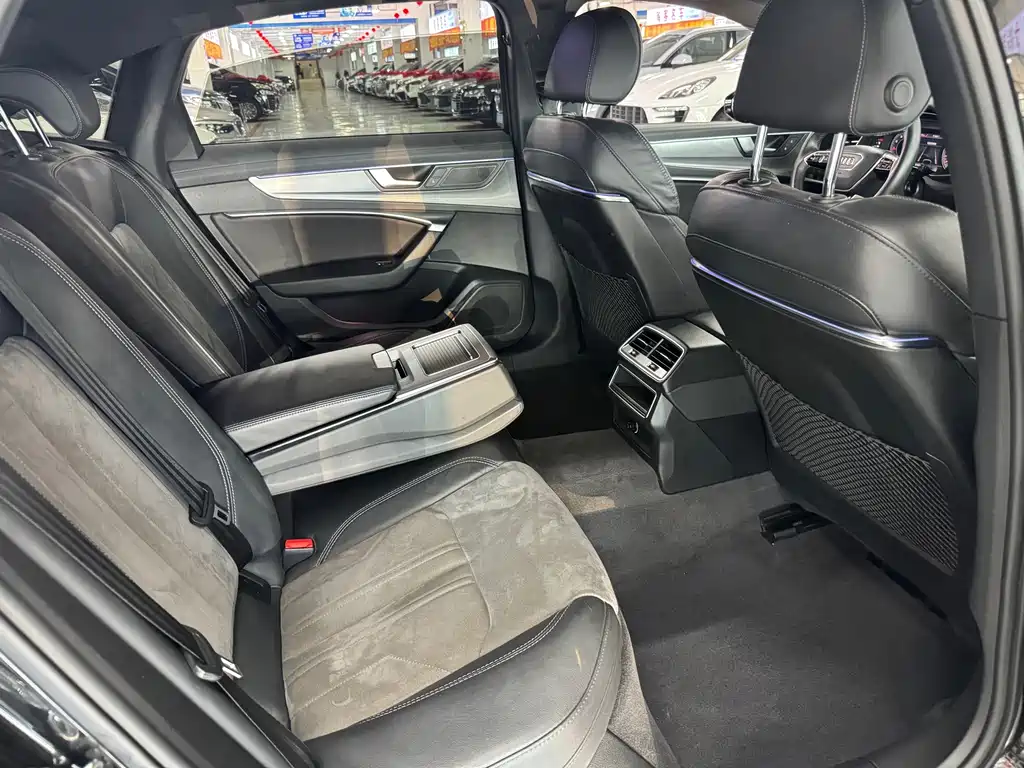 Audi A6L 2021 40 TFSI luxury and dynamic model купить на сайте DeffCars