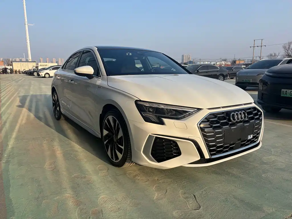 Audi A3 2022 A3L Limousine 35 TFSI Fashionable and Sporty купить на сайте DeffCars