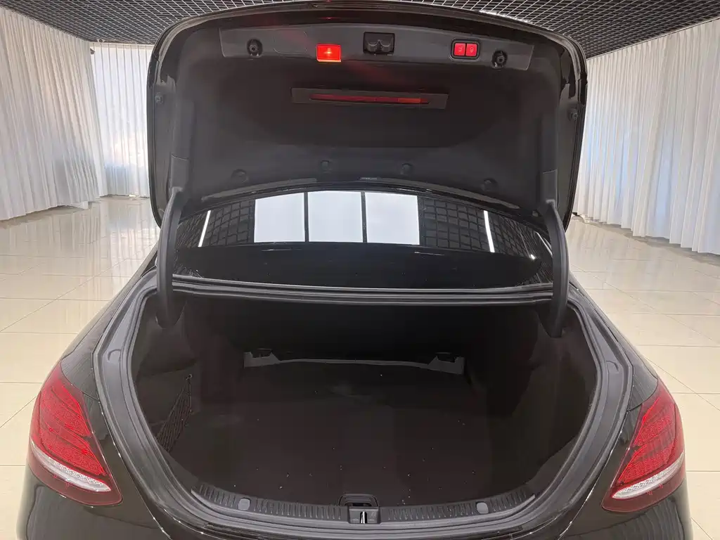Mercedes-Benz E-Class 2020 E 300 L Luxury Model купить на сайте DeffCars