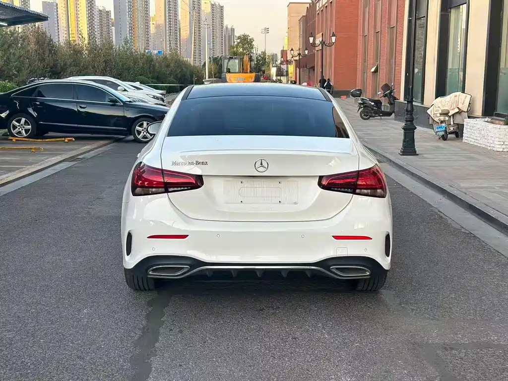 Mercedes-Benz A-Class 2021 A 180 L Sports Sedan купить на сайте DeffCars
