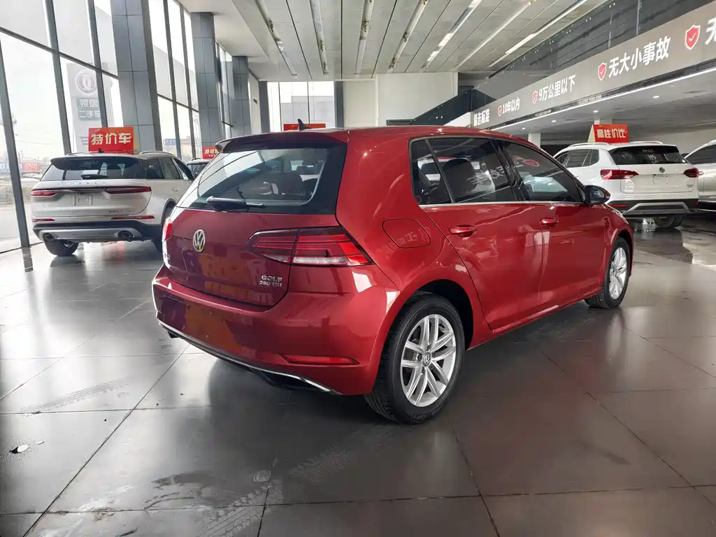 Golf 2019 280TSI DSG comfort model National VI купить на сайте DeffCars