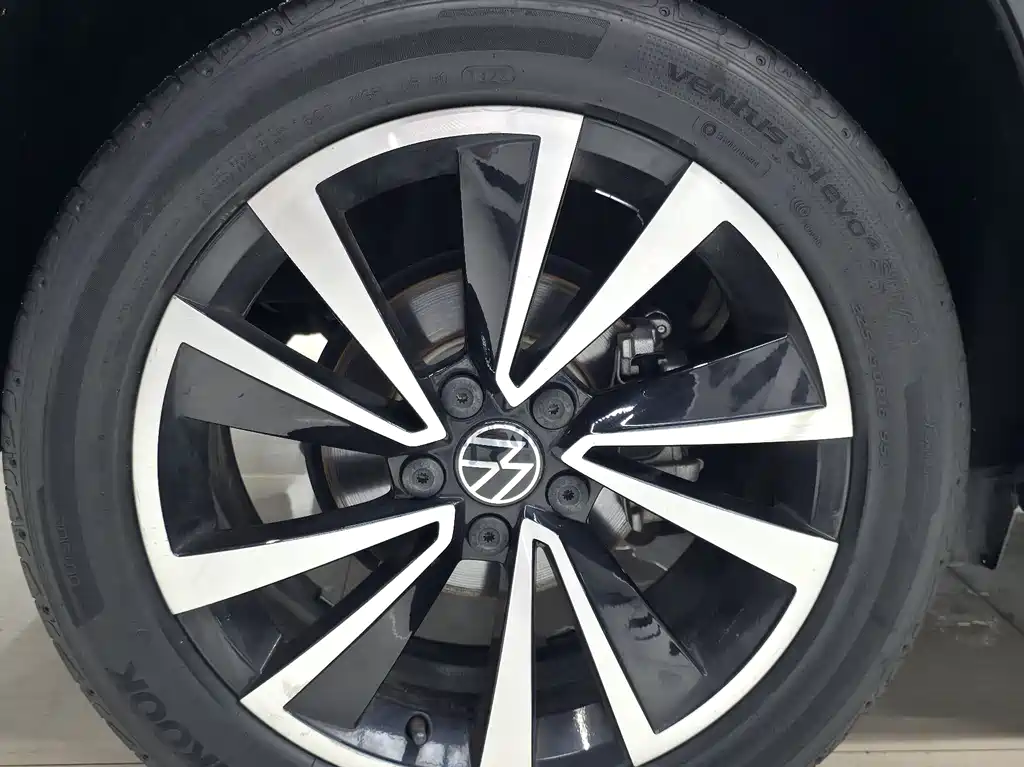 Tuyue 2022 280TSI two-wheel drive luxury version купить на сайте DeffCars