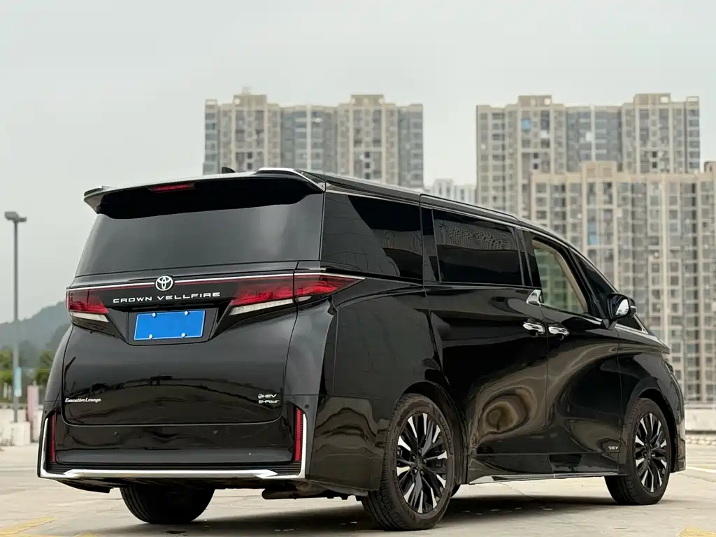 Wilfa 2024 Crown Dual Engine 2.5L Supreme Executive Edition купить на сайте DeffCars