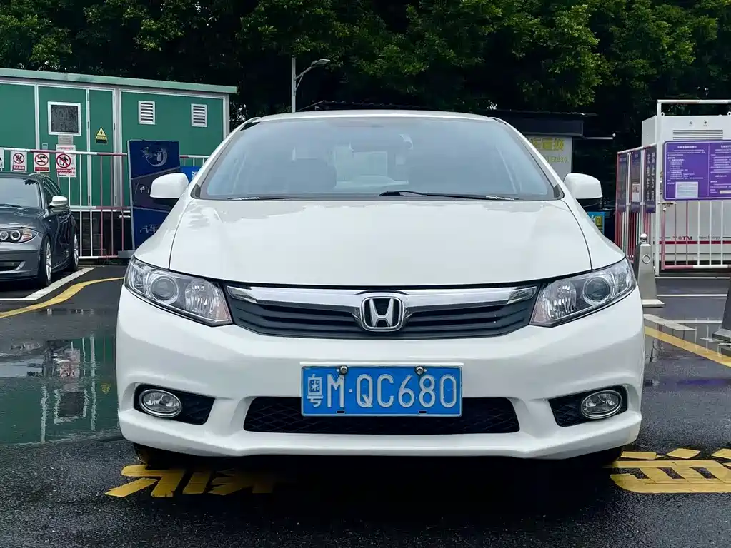 Civic 2012 1.8L automatic comfort version купить на сайте DeffCars