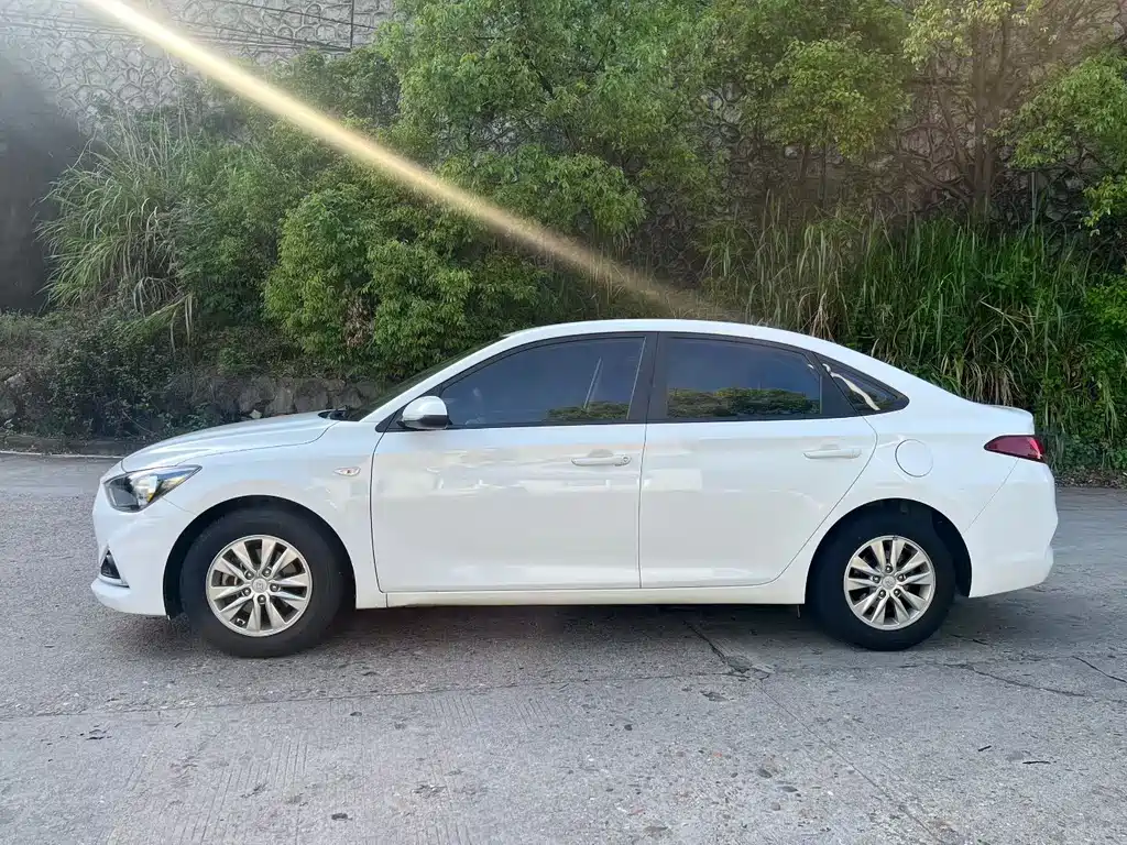 Yuedong 2018 1.6L automatic eye-catching version GL National V купить на сайте DeffCars