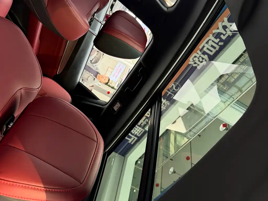 Jietu X70 PLUS 2021 facelift 1.5T DCT Mountain PRO 7 seats купить на сайте DeffCars