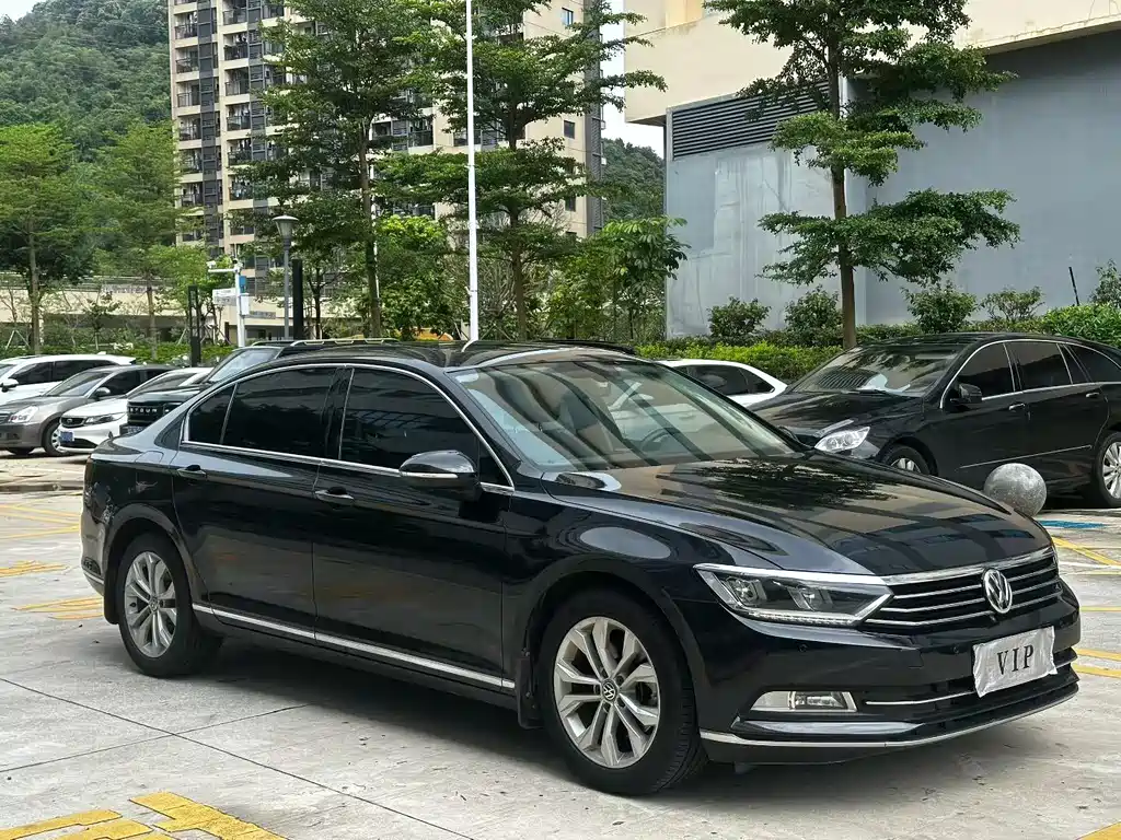 Magotan 2017 380TSI DSG luxury model купить на сайте DeffCars