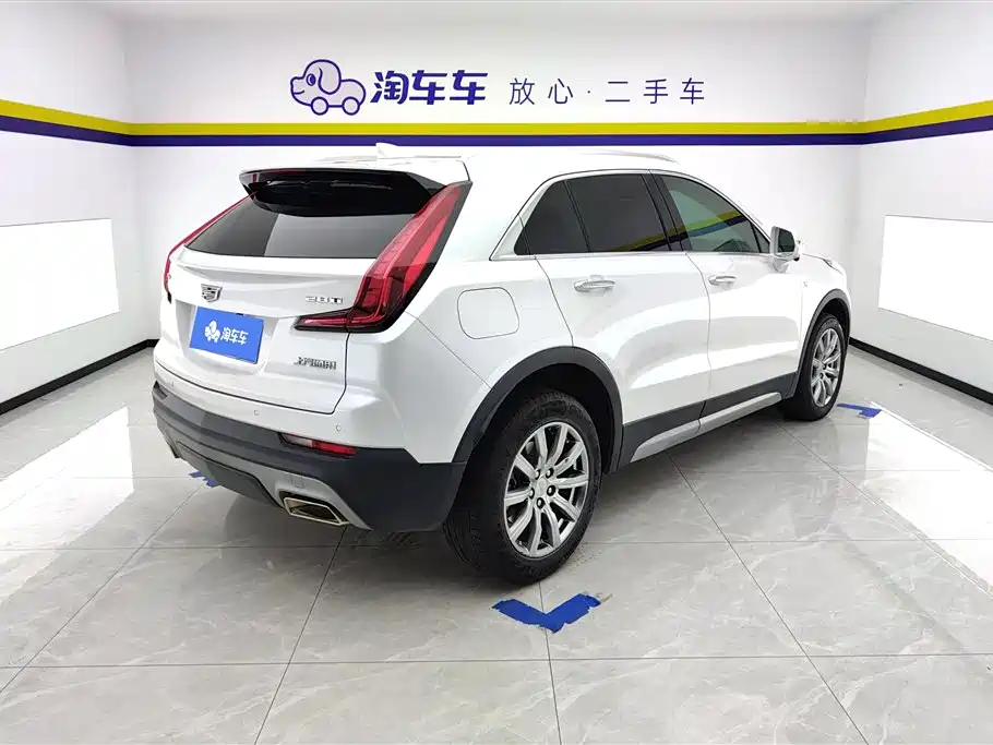 Cadillac XT4 2021 28T two-wheel drive luxury model купить на сайте DeffCars