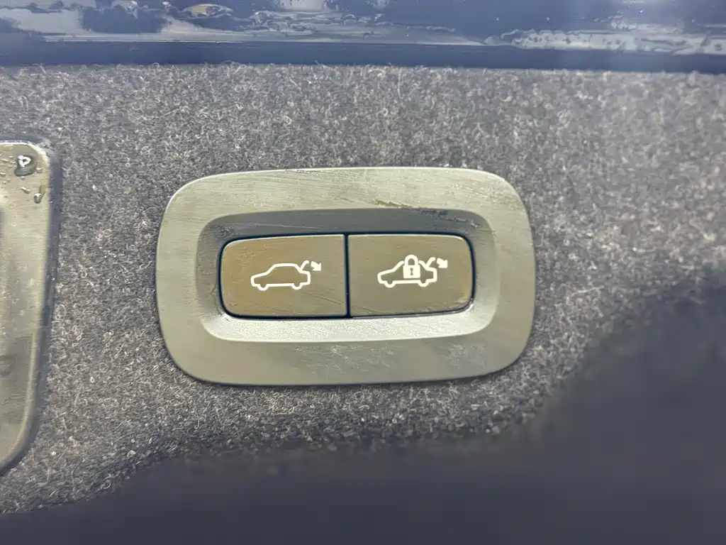 Volvo S90 2022 B5 Zhiyuan Luxury Edition купить на сайте DeffCars