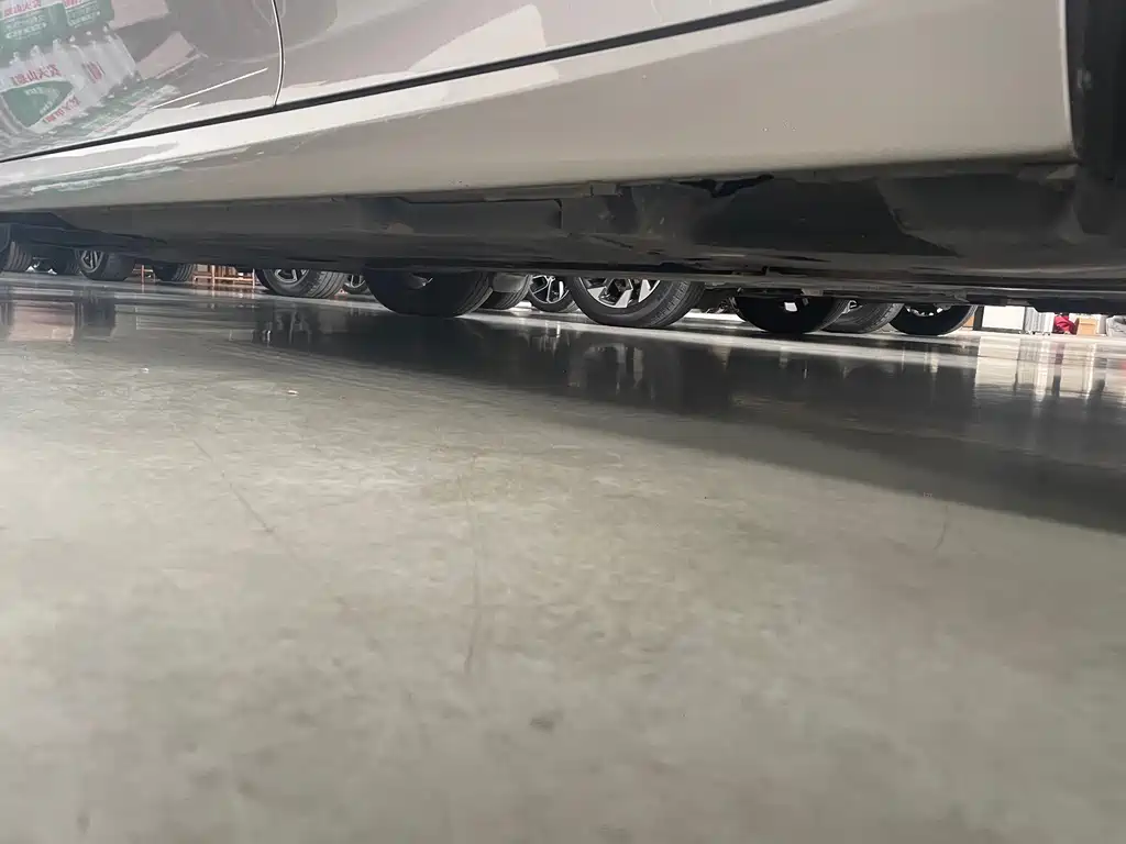 Camry 2021 2.5G Deluxe Edition купить на сайте DeffCars