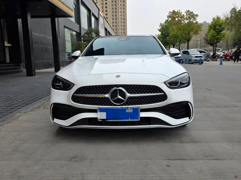 Mercedes-Benz C-Class 2023 facelift C 260 L sports version купить на сайте DeffCars