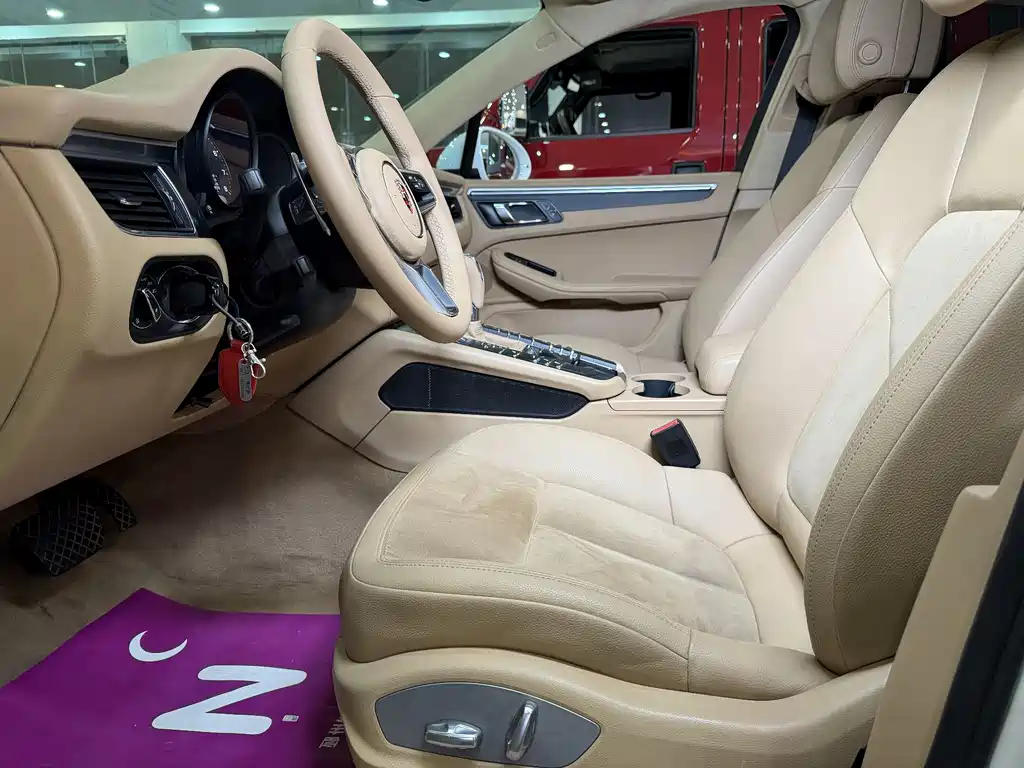 Macan 2017 Macan 2.0T купить на сайте DeffCars