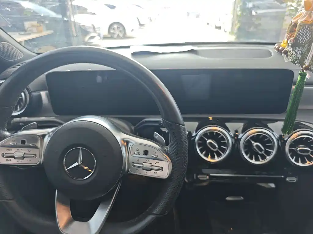 Mercedes-Benz A-Class 2020 A 220 L 4MATIC Sports Sedan купить на сайте DeffCars