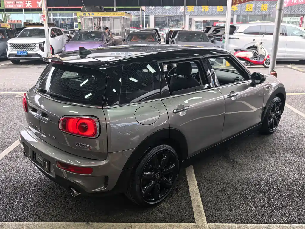 MINI CLUBMAN 2018 2.0T COOPER S Classic купить на сайте DeffCars