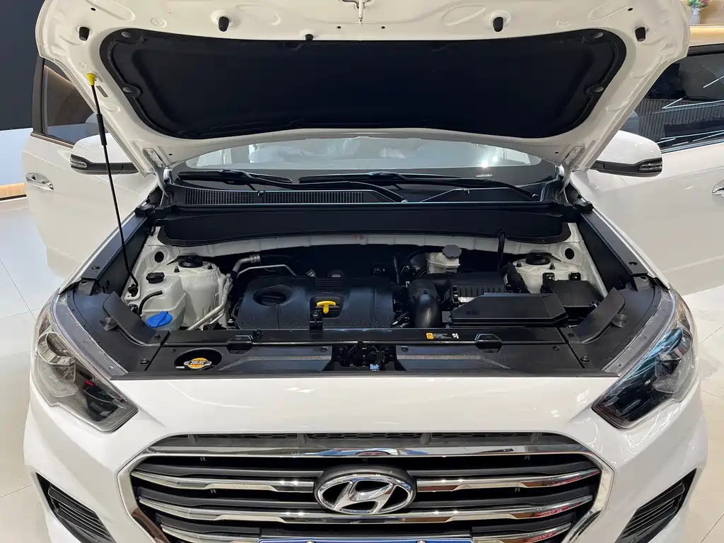 Beijing Hyundai ix35 2020 2.0L automatic two-wheel drive Zhiyong·Enjoy Edition купить на сайте DeffCars