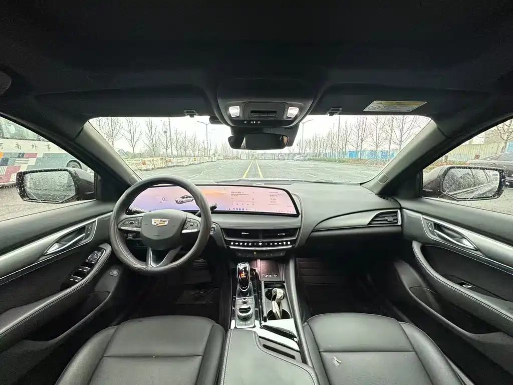 Cadillac CT5 2025 28T Urban Sports Edition купить на сайте DeffCars