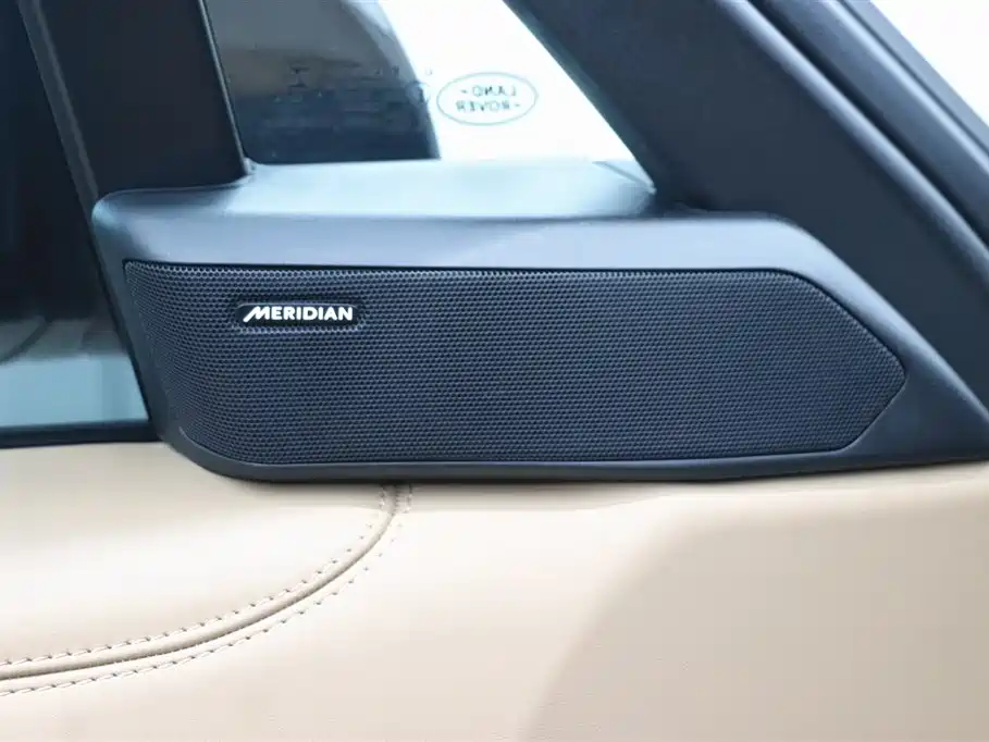 Range Rover 2025 3.0 L6 400PS Extended Edition купить на сайте DeffCars