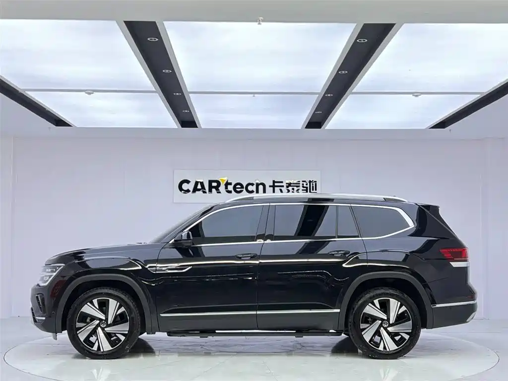 Touron 2024 380TSI four-wheel drive Dragon Edition купить на сайте DeffCars