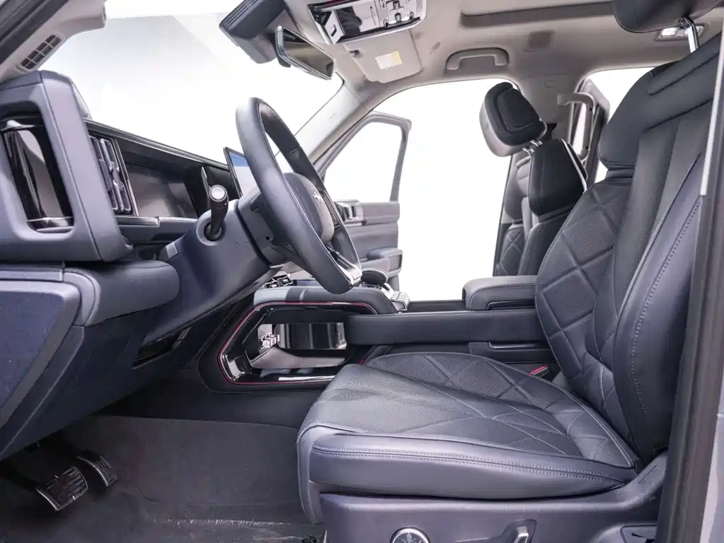Leopard 5 2023 Pilot Edition купить на сайте DeffCars