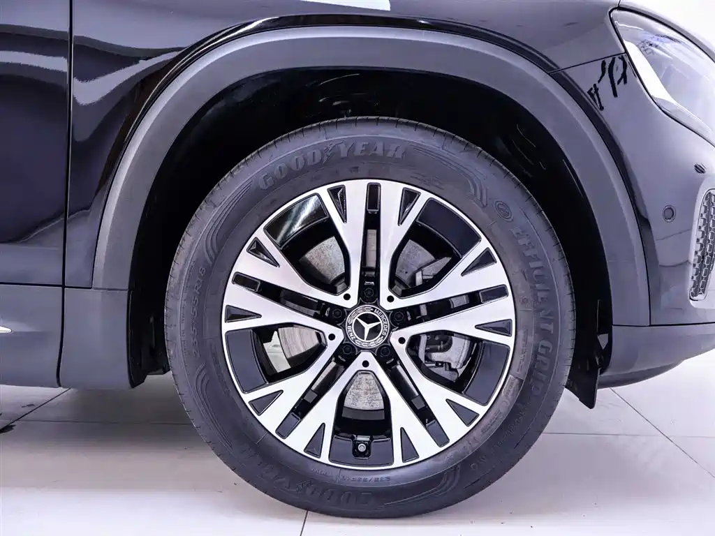 Mercedes-Benz GLB 2025 GLB 220 Dynamic купить на сайте DeffCars