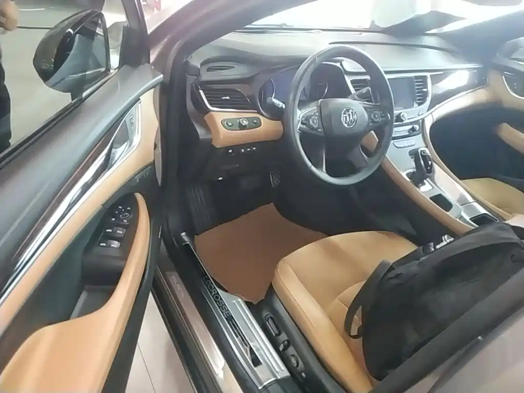 LaCrosse 2016 28T flagship model купить на сайте DeffCars