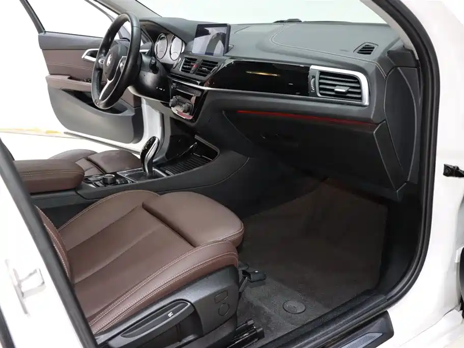 BMW 1 Series 2020 120i M Sports Package купить на сайте DeffCars