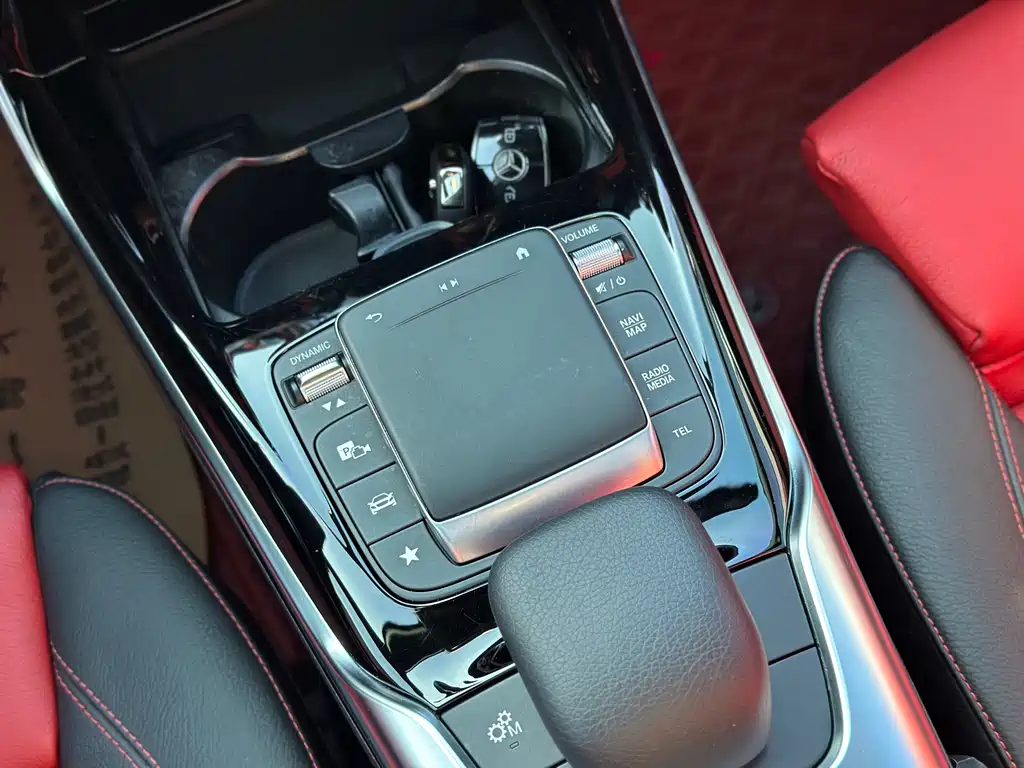 Mercedes-Benz A-Class AMG 2023 AMG A 35 L 4MATIC купить на сайте DeffCars