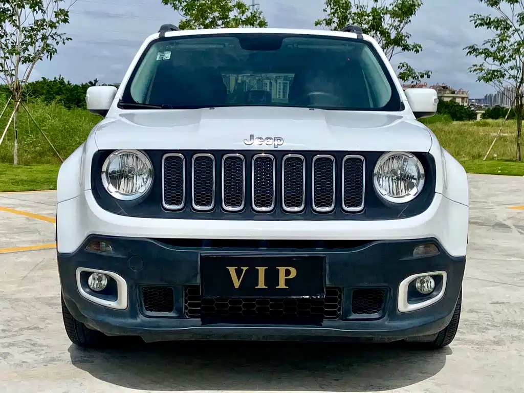 Renegade 2016 1.4T Automatic Power Edition купить на сайте DeffCars