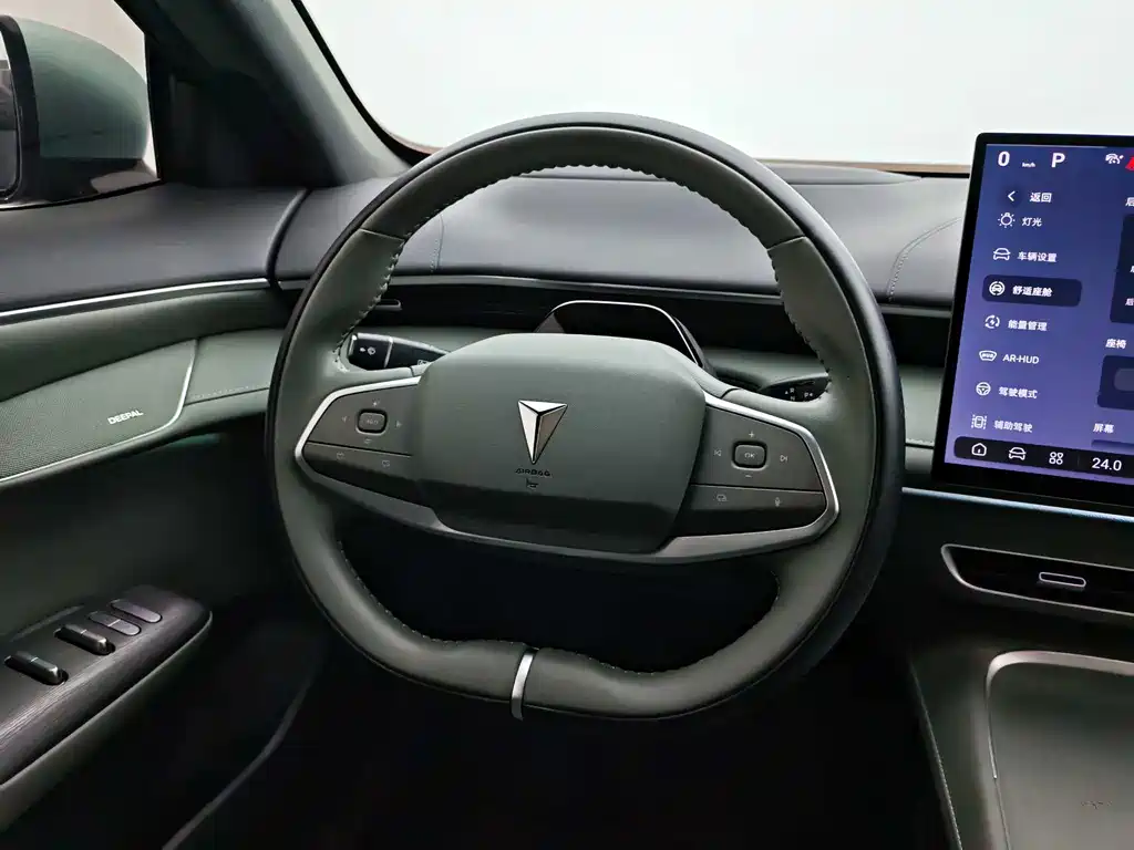 Dark Blue S07 2024 215Max Extended Range Edition купить на сайте DeffCars