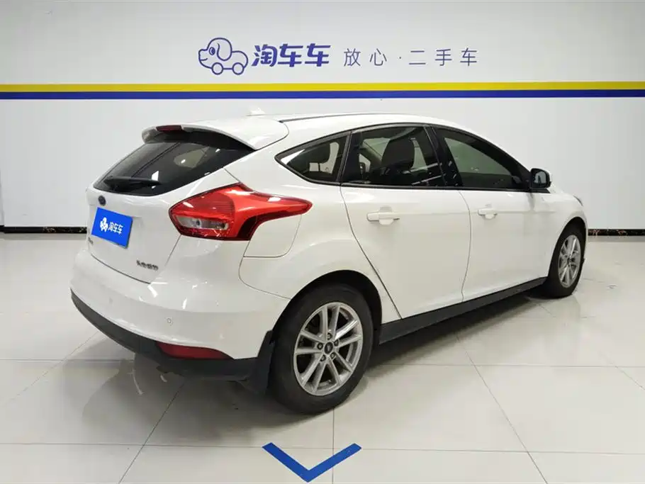 Focus 2018 hatchback classic 1.6L automatic stylish smart mobility version купить на сайте DeffCars