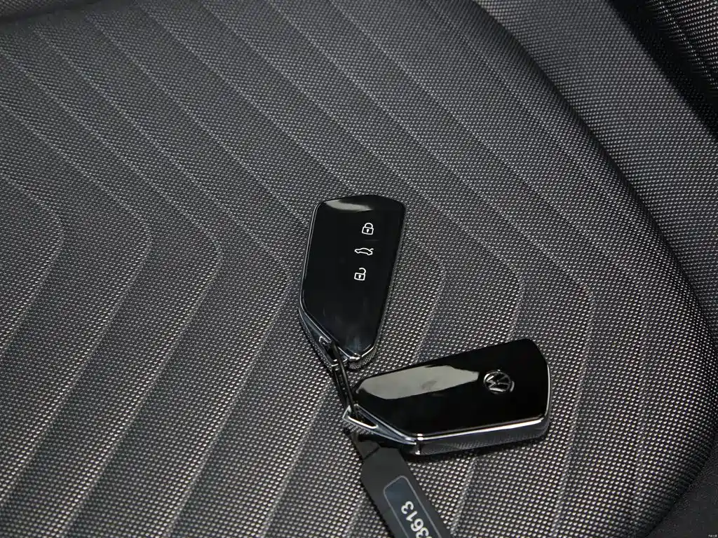 Volkswagen ID.3 2024 Pure Intelligent Edition купить на сайте DeffCars