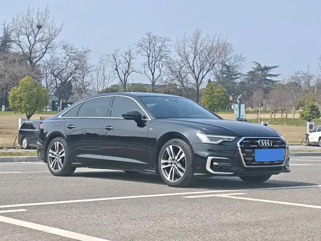 Audi A6L 2024 40 TFSI luxury and dynamic model купить на сайте DeffCars