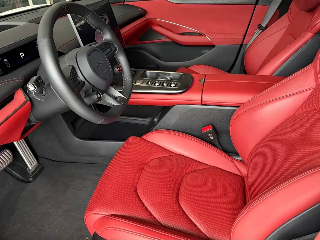 Xiaomi SU7 2024 four-wheel drive, ultra-long battery life, high-end smart driving Max version купить на сайте DeffCars