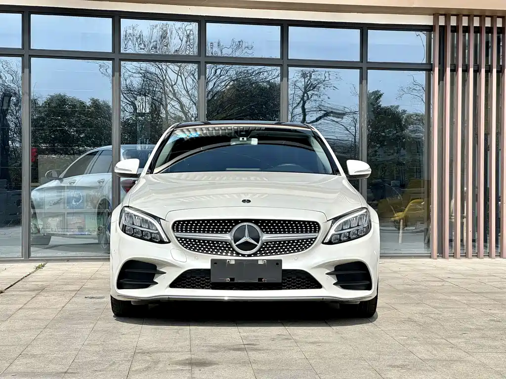 Mercedes-Benz C-Class 2020 C 260 L Sports Edition купить на сайте DeffCars