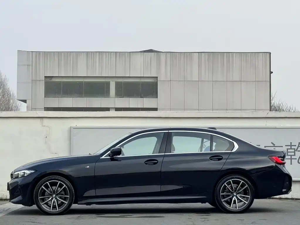 BMW 3 Series 2024 325Li M Sports Package купить на сайте DeffCars