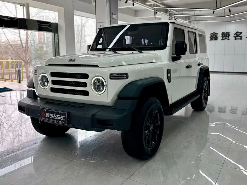 212 T01 2024 2.0T Mechanic купить на сайте DeffCars