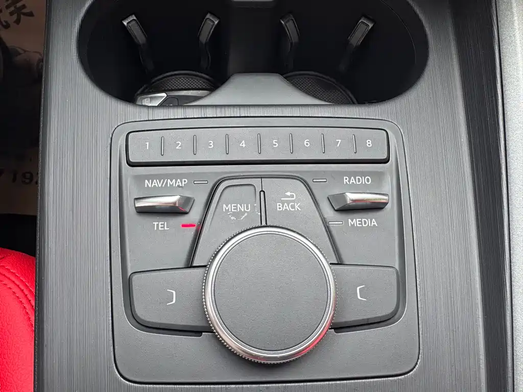 Audi A4L 2019 40 TFSI Enterprising National V купить на сайте DeffCars