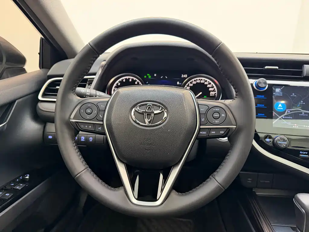 Camry 2019 facelift 2.5G Deluxe Edition купить на сайте DeffCars