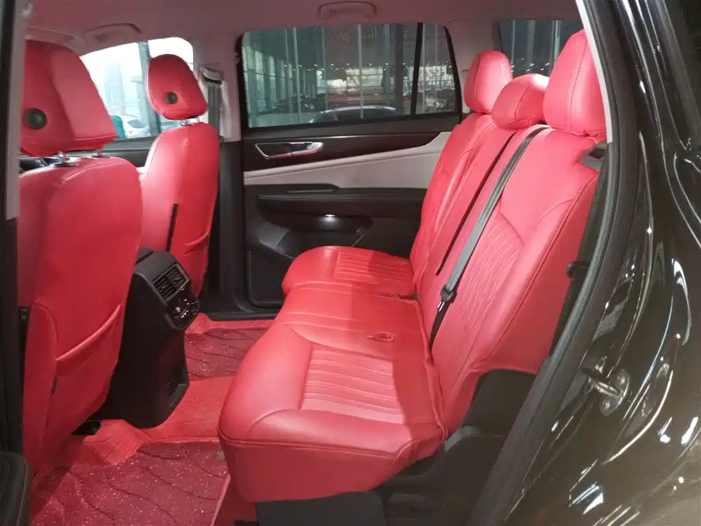 Touron 2022 330TSI two-wheel drive luxury version купить на сайте DeffCars
