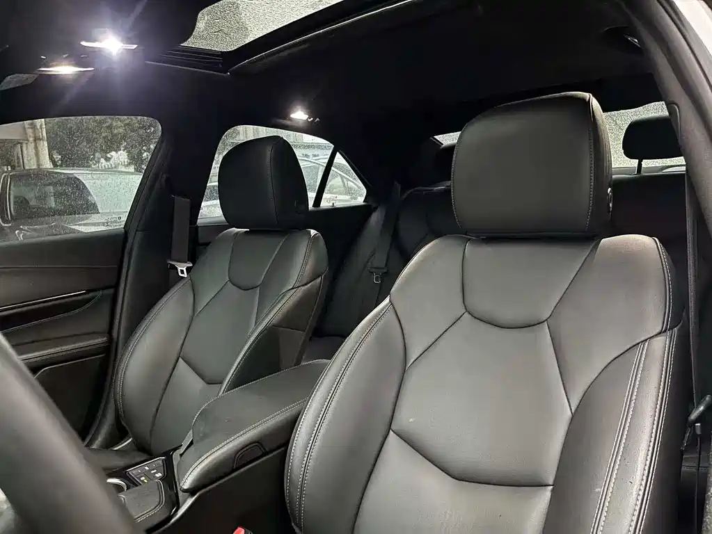 Cadillac CT4 2022 28T Fashion Model купить на сайте DeffCars